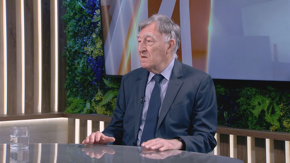 За липсата на част от бюлетините: Един от хората, които броиха - с предположение как са изчезнали 