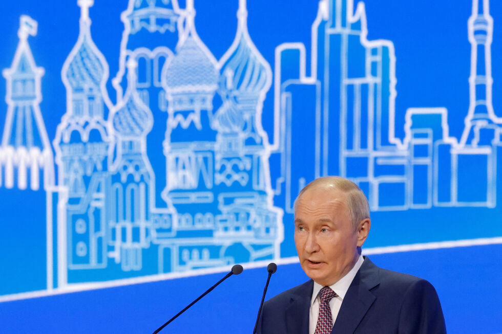 Владимир Путин: Войските ни довършват разгрома на украинците в Курска област