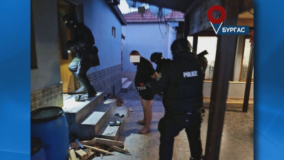 Засилени акции срещу купуването на гласове: Над 200 полицаи са командировани в страната