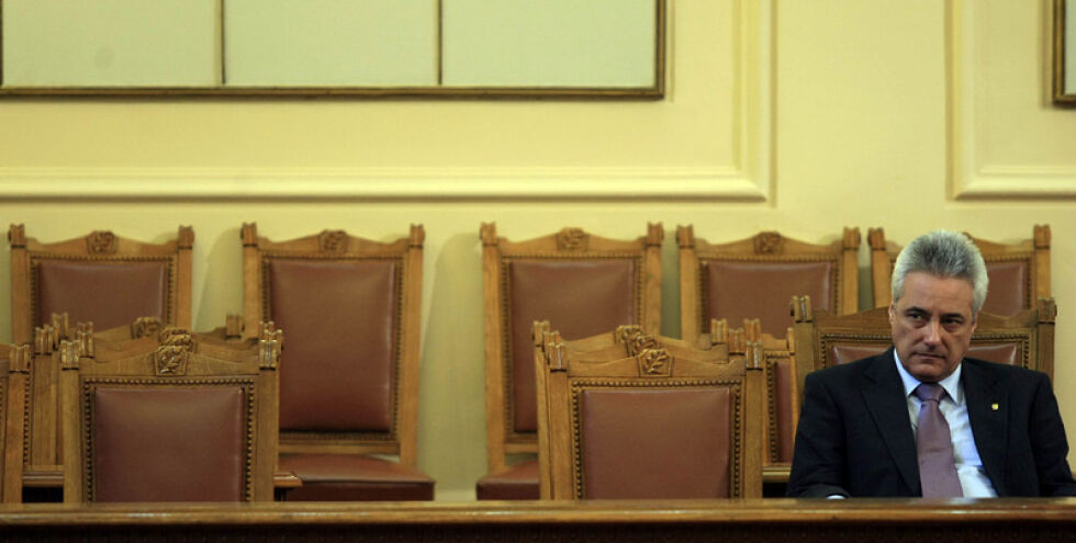 Служебният премиер застана зад управлението на ГЕРБ в енергетиката