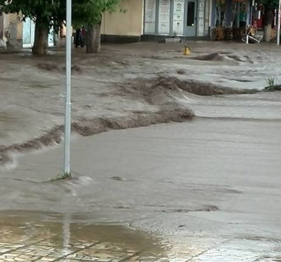 България се възстановява след пороя