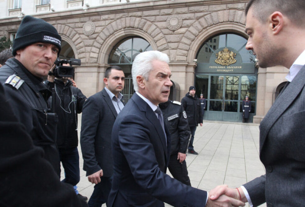 Сидеров: Бареков има много пури да изпуши, докато стане политик