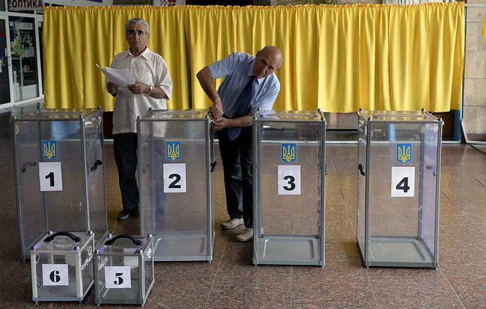 ЕС призова за мирни избори в Украйна