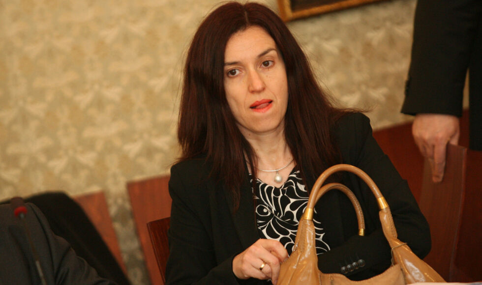 Кордовска подписала промяната на "специалните" 1000 депозита в КТБ