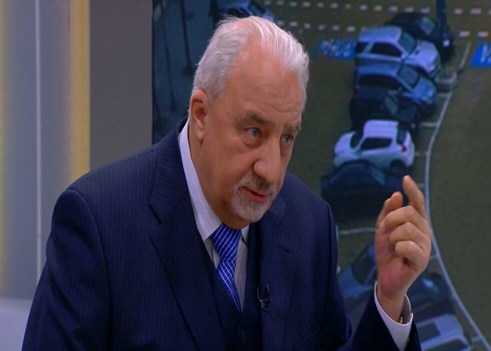 Муравей Радев: Кабинетът "Орешарски" не пожела или не му позволиха да спаси КТБ