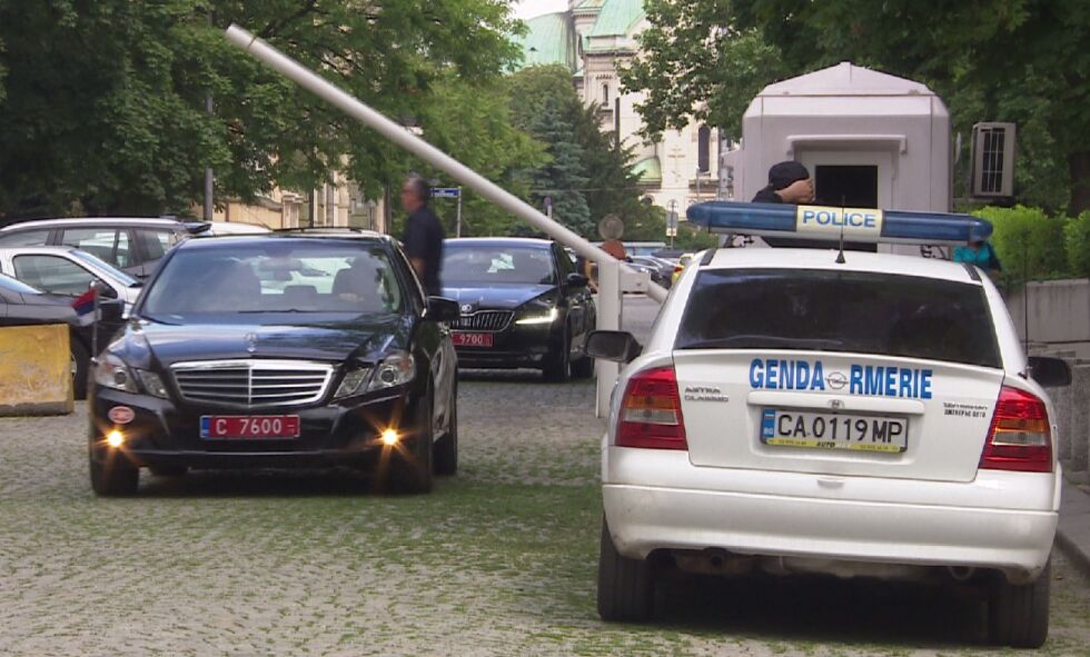 Вълна от дипломатическа съпричастност в София към трагедията в Англия
