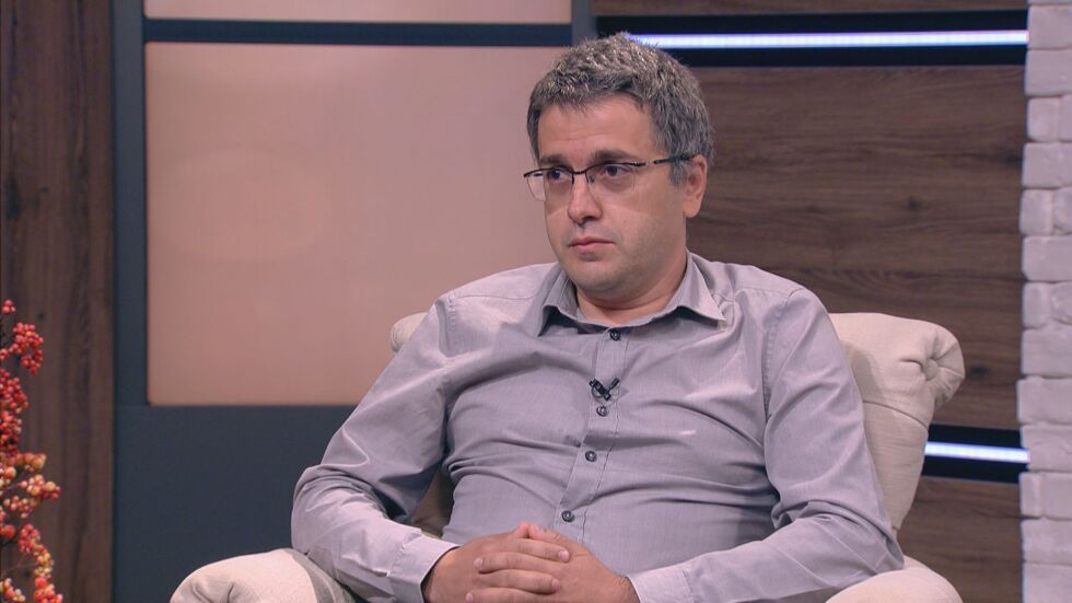 Доц. Минкин: Силата на епидемията намалява, но трябва да бъдем предпазливи