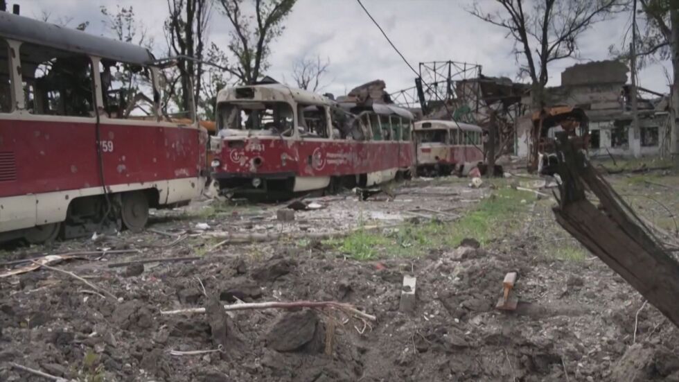 Войната в Украйна: Русия обяви победа в Мариупол