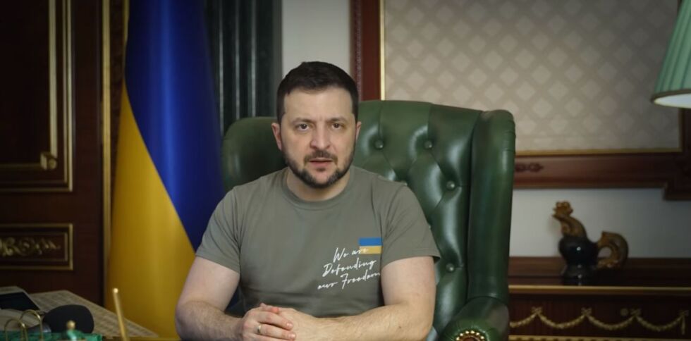 Зеленски: Украинската армия иска да бъдат мобилизирани още половин милион души