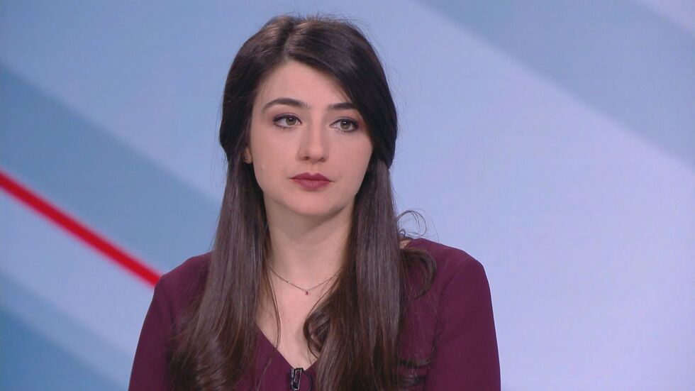 Лена Бориславова: Не играем политически покер. Откъде Борисов ще намери независими личности за кабинет?