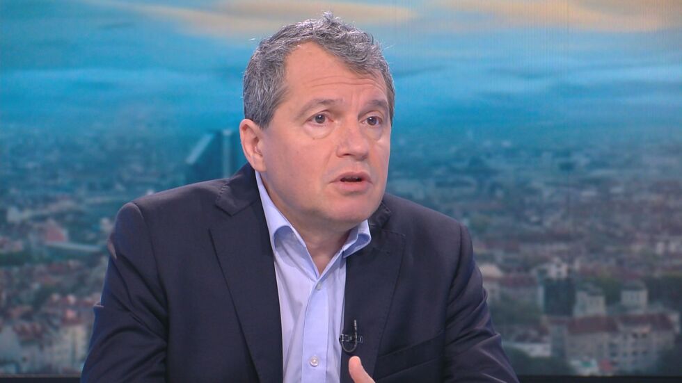 Тошко Йорданов: Първо изчегъртахме ГЕРБ, а след това и ПП, но ще трябва да работим с тях