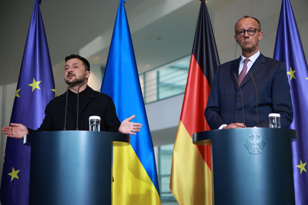 Германия обеща да засили натиска върху Русия след масираната атака срещу Киев