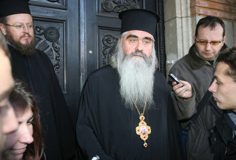 Светият синод насрочи избори за патриарх през февруари