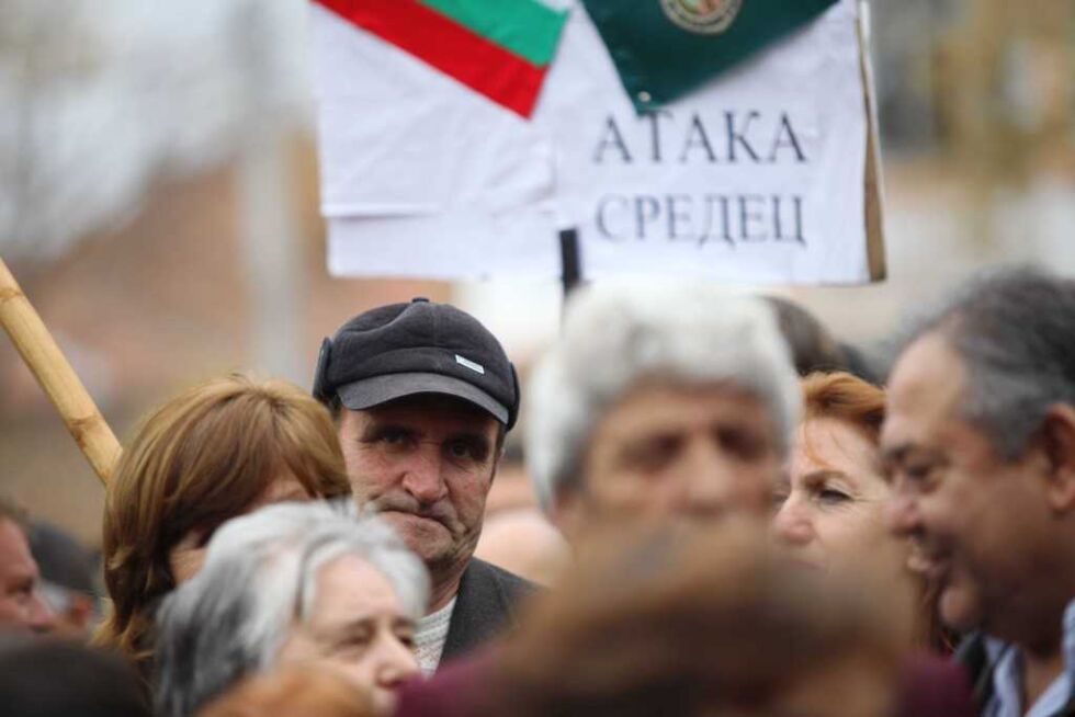 Сливен и Варна на крак срещу настаняването на бежанци
