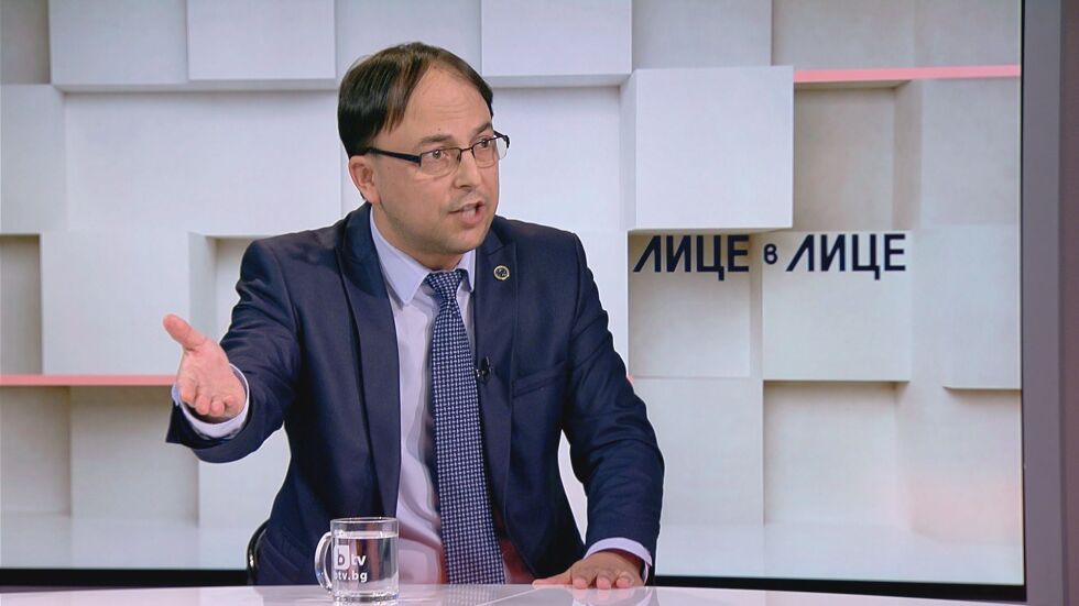 Борис Вангелов: ДАБЧ не дава паспорти, процедурата е дълга 