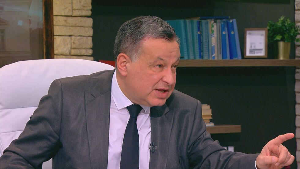 Украинският посланик: Преди имаше хибридна война, сега е открита агресия