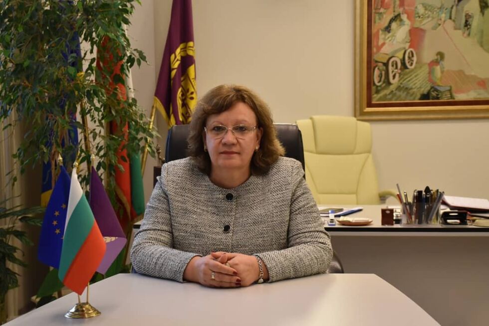 Кметът на Ловеч е с положителен тест за коронавирус
