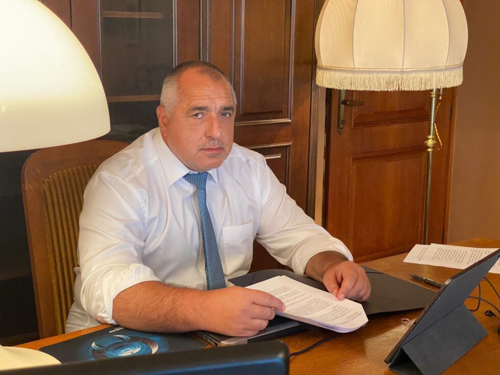 Борисов: Изправяме целия потенциал на здравната система срещу COVID-19
