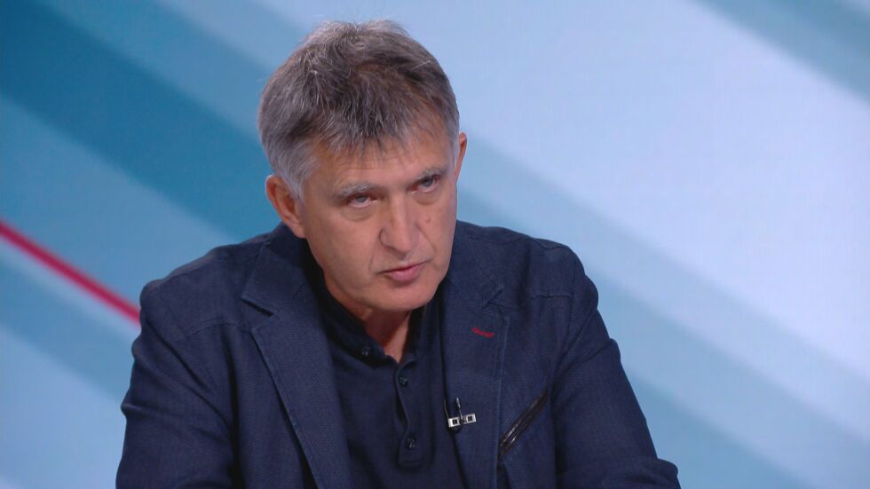 Проф. Николай Младенов за липсата на места в болниците за заразени с COVID-19