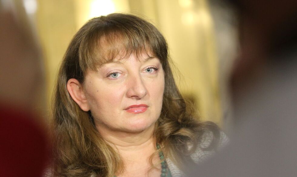 Сачева: Удължаването на локдауна ще струва допълнителни 250 млн. лв.