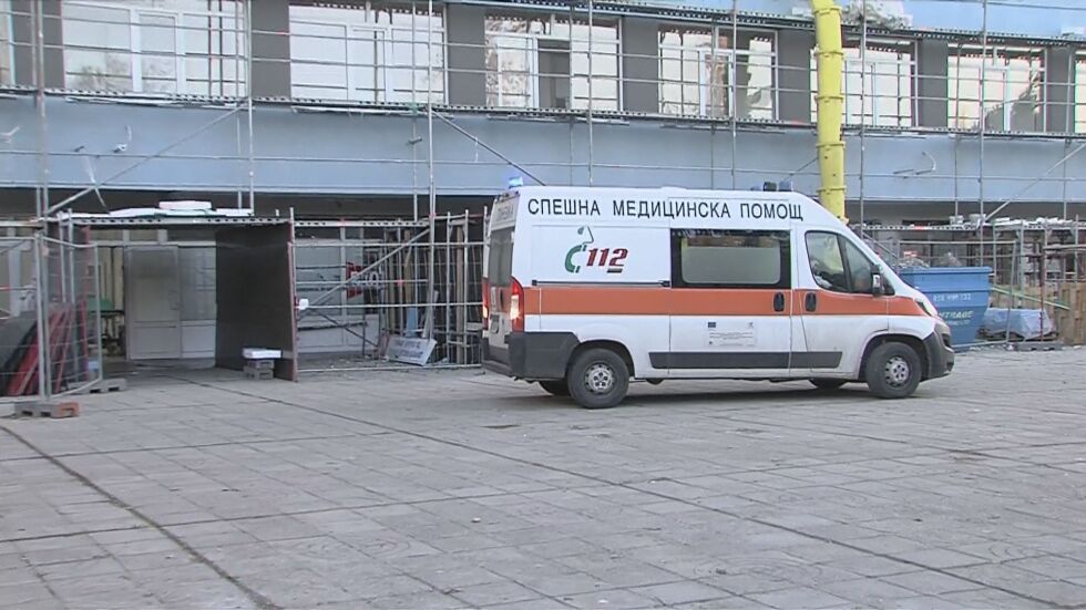 В Бургас искат три чисти от коронавирус болници
