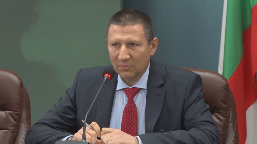 Сарафов за АМ „Струма“: Не е имало туби с гориво в автобуса, нито взрив. Намерените тела са 44