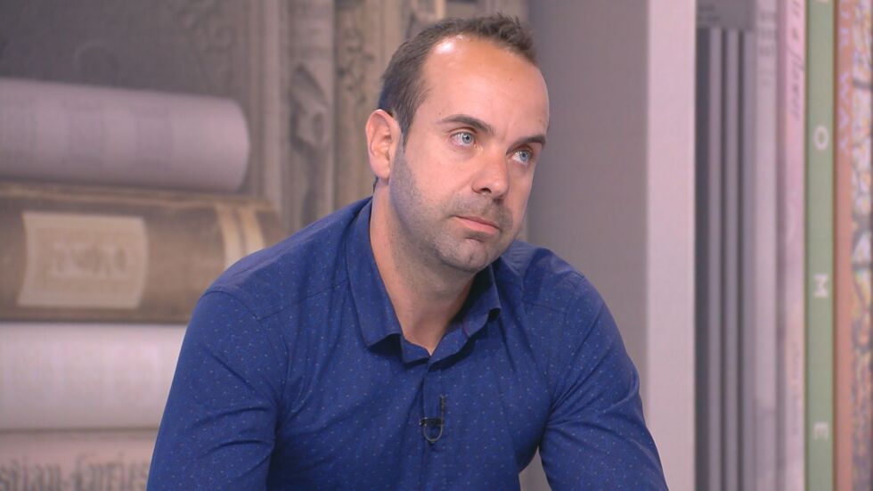 Близък на семейството на Александър: Сашко беше намерен от всички българи