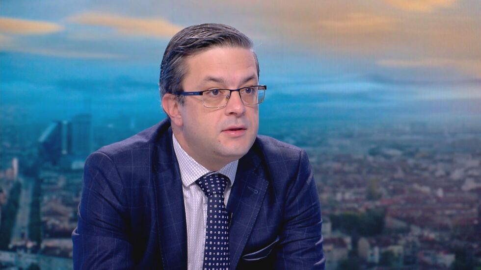 Тома Биков: ДБ са присъдружна организация на Кирил Петков и Асен Василев