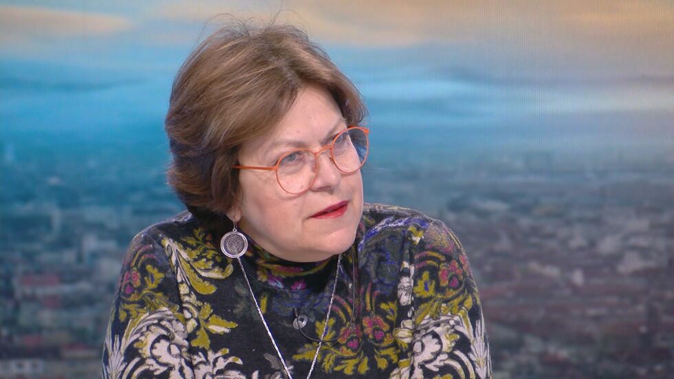 Дончева за поканата на Нинова: Не може просто така да се върнем в БСП
