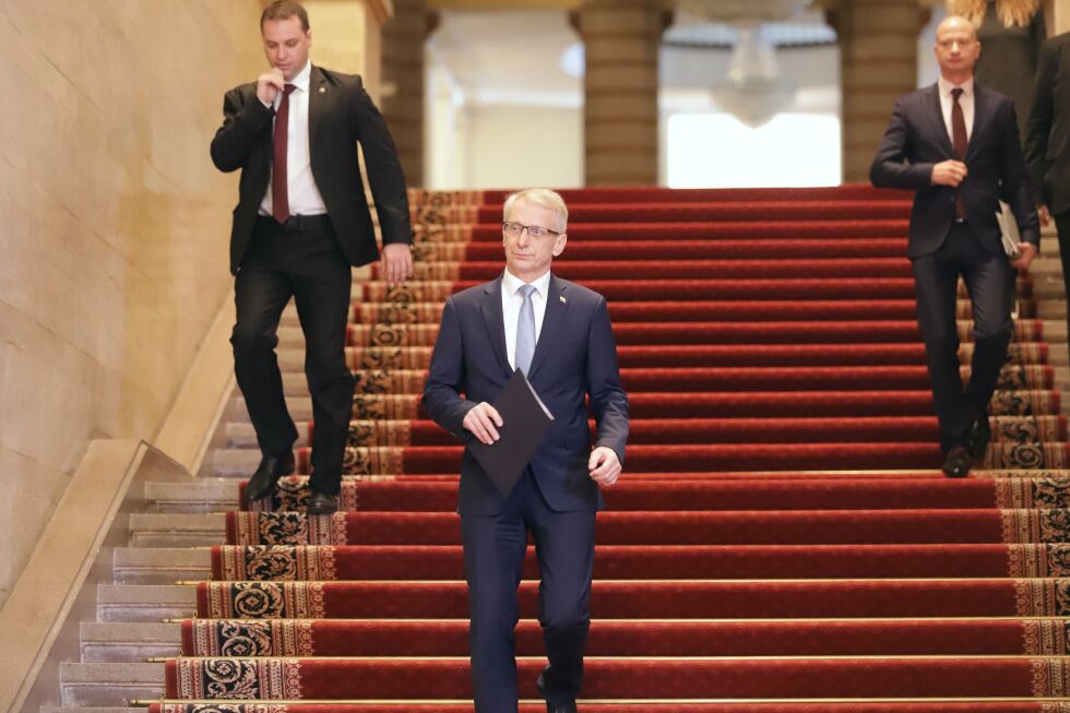 Скандал на Съвета по сигурността: ГЕРБ и ДПС напуснаха заседанието