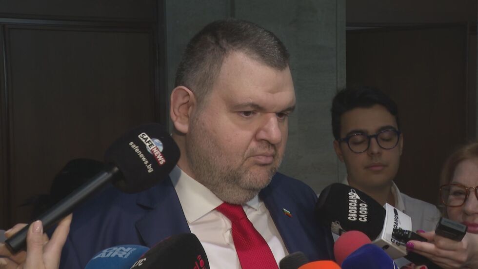 Делян Пеевски: Подкрепям президента, в Украйна няма да се изпращат български войници