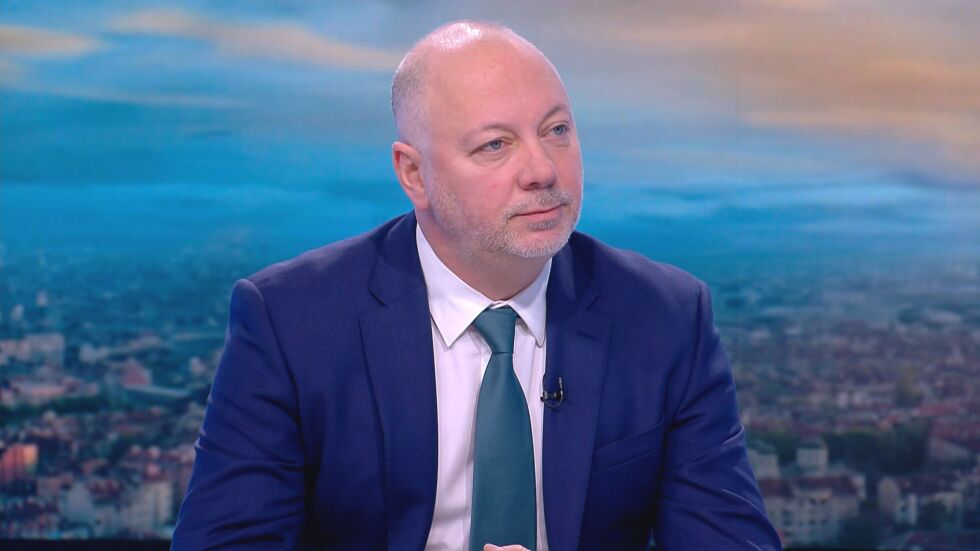 Росен Желязков: С декларацията на ПП-ДБ се търси шоу ефект