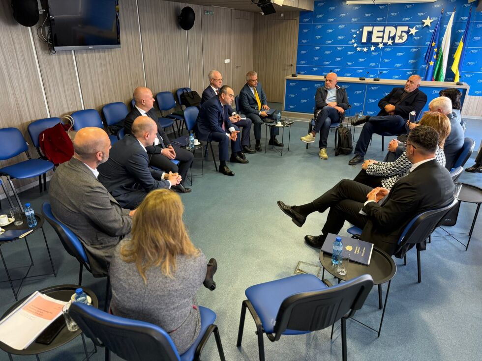 Борисов се срещна с представители на правителството и работодателските организации за Бюджета 2026