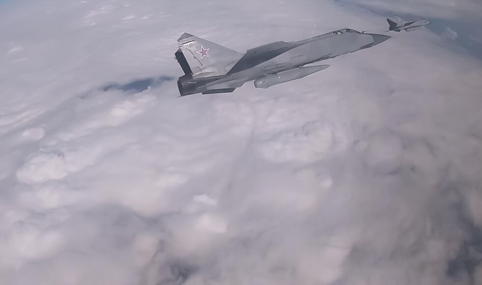 Киев и Букурещ отхвърлиха твърденията на Москва, че е осуетила опит за кражба на изтребител със свръхзвукова ракета
