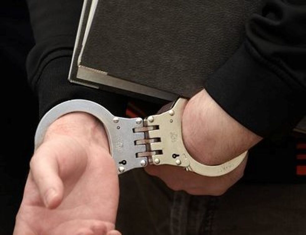 Агентите на ДАНС ще имат право за задържат хора за 24 ч.