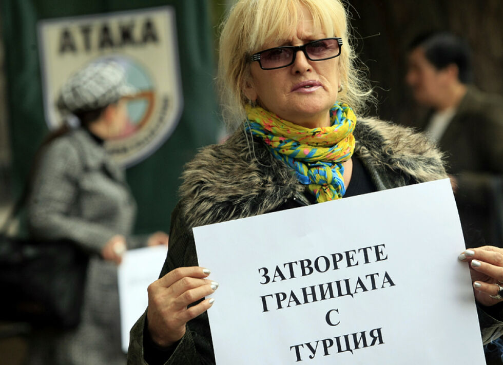 „Атака" поиска оставката на Цветлин Йовчев заради отворената граница с Турция