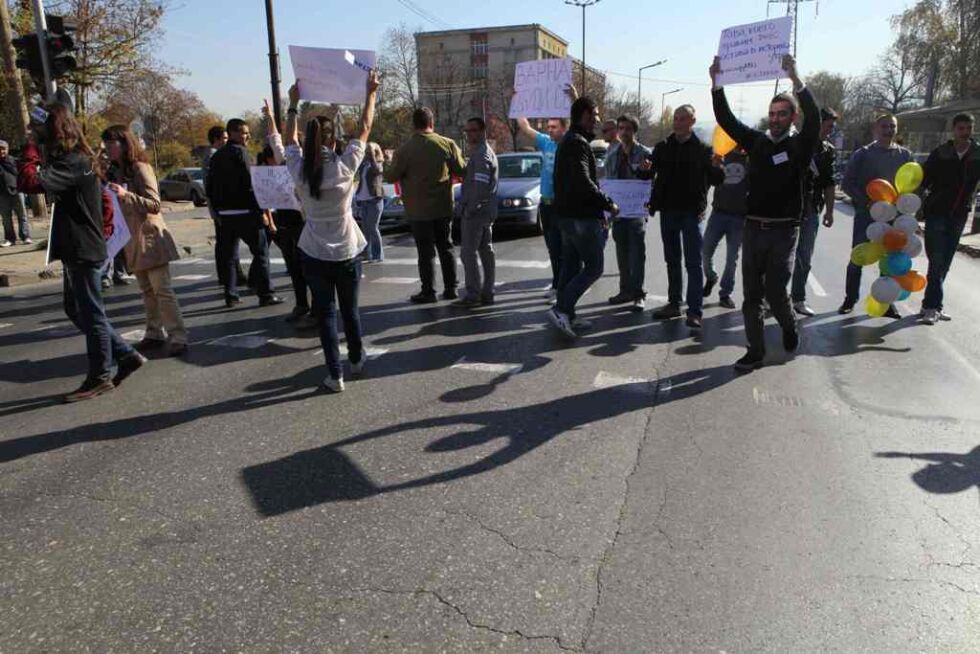 Пълзяща студентска окупация и блокада на Околовръстното в София