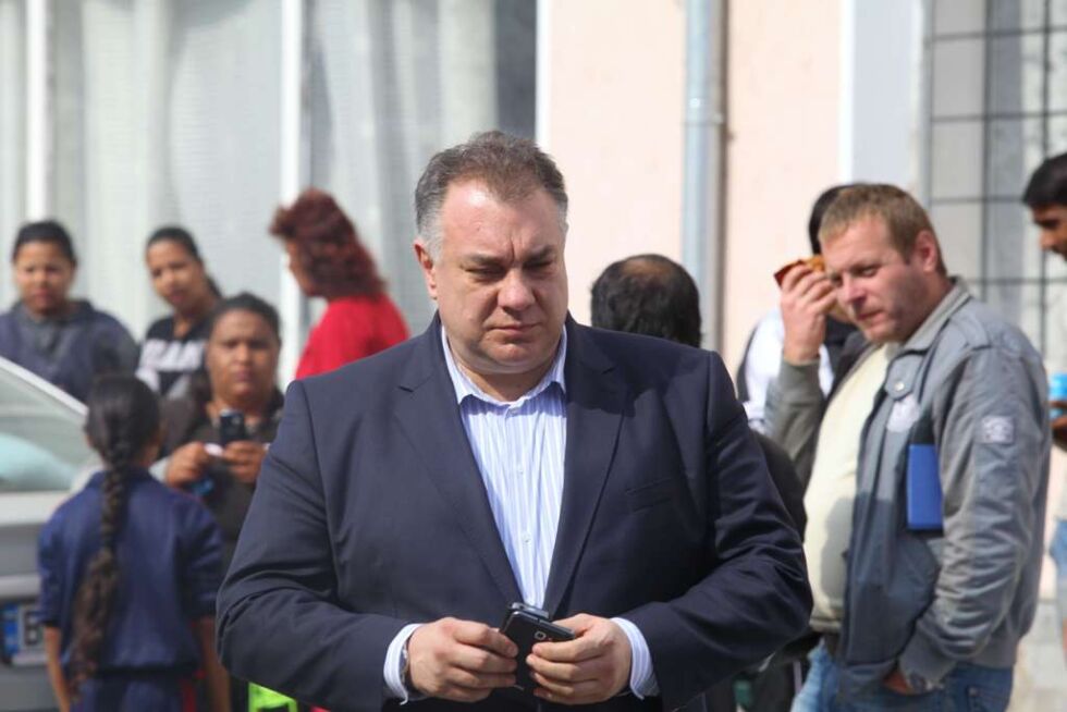 Д-р Ненков: Зад компромисите стоят хора