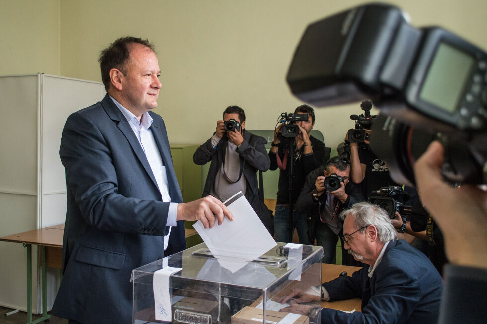 Миков гласувал, за да усетят хората, че има държава