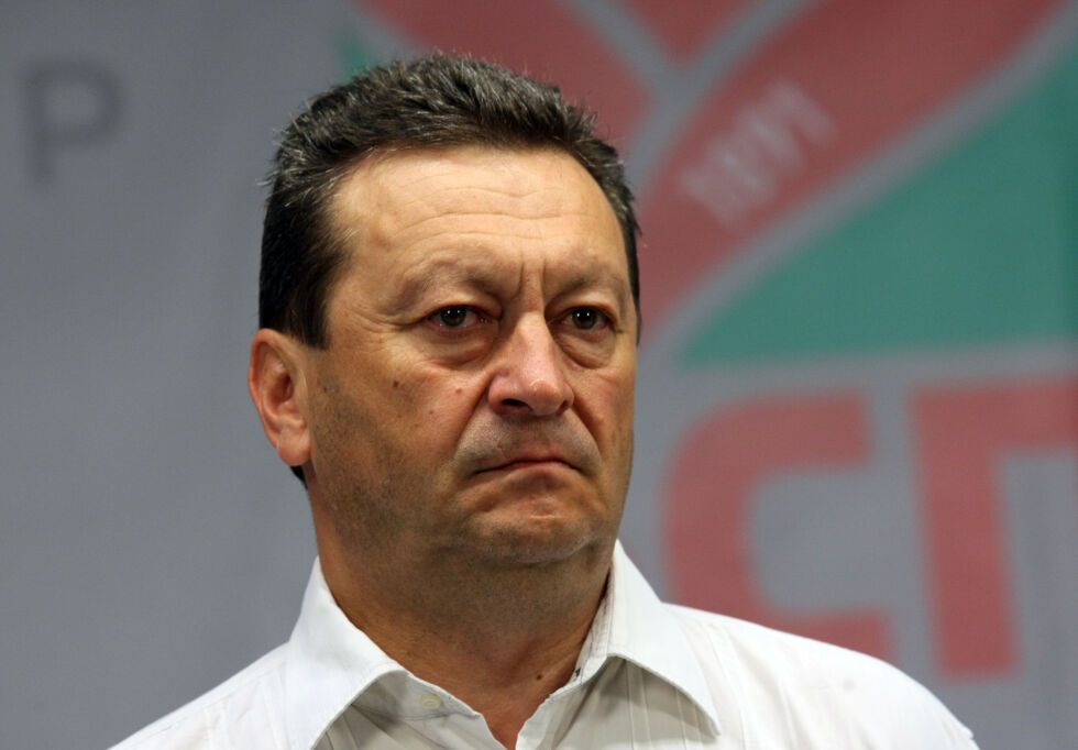 Таско Ерменков за държавата и ЧЕЗ: Премиерът е или некадърен, или "на конци"