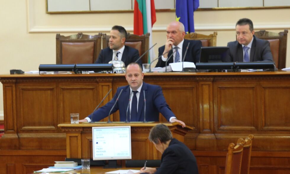 Радан Кънев: Кабинетът падна, защото Бойко Борисов поставяше интереса на ГЕРБ пред държавата