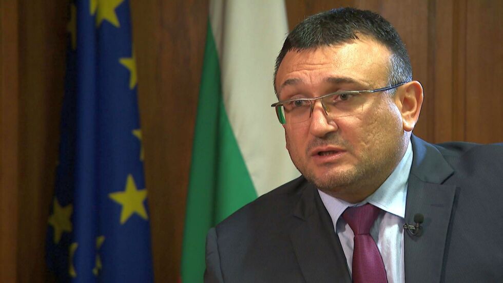 Младен Маринов пред bTV: Европредседателството няма да блокира трайно София