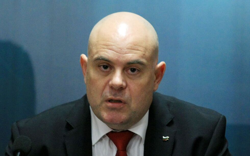 Иван Гешев: Проверката в ДАБЧ е по информация от МВР, другото са легенди