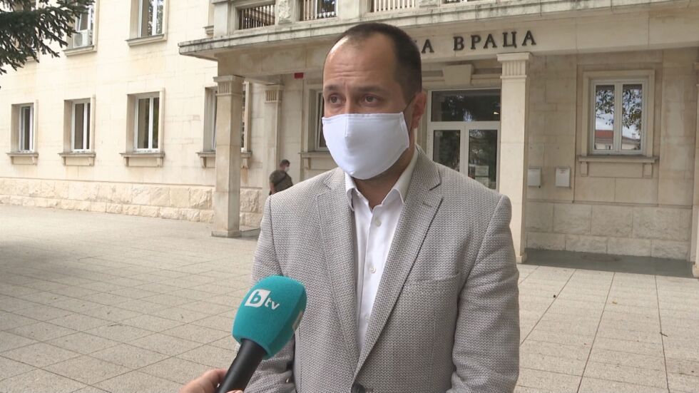 Кметът на Враца поиска наказание за отговорните за огнището в онкоцентъра, където почина медик