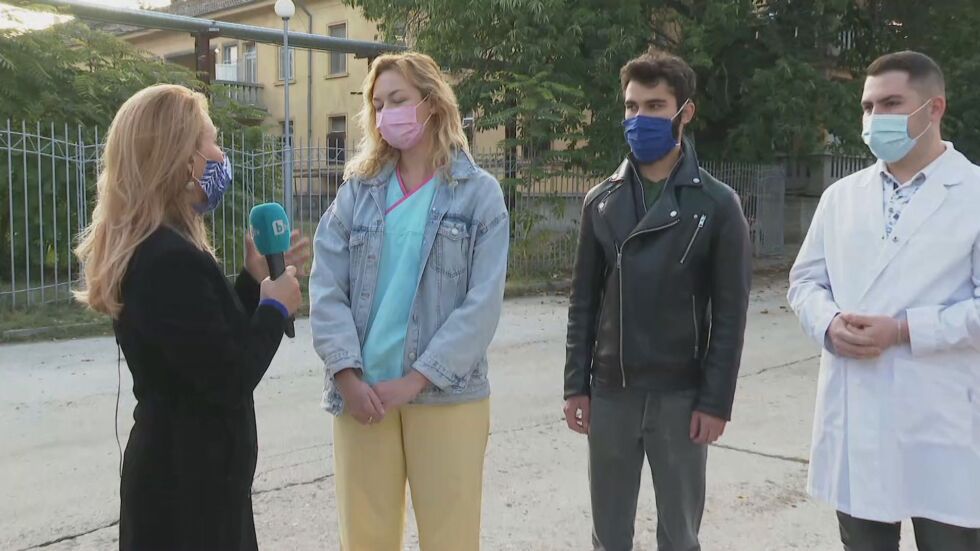 Призовават стажант-лекари да доброволстват в COVID отделенията