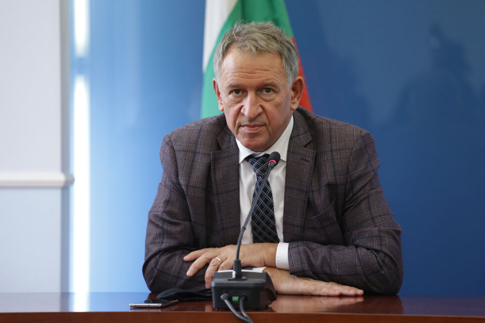 Кацаров за пандемията: Имаме достатъчно лекарства и кислород 