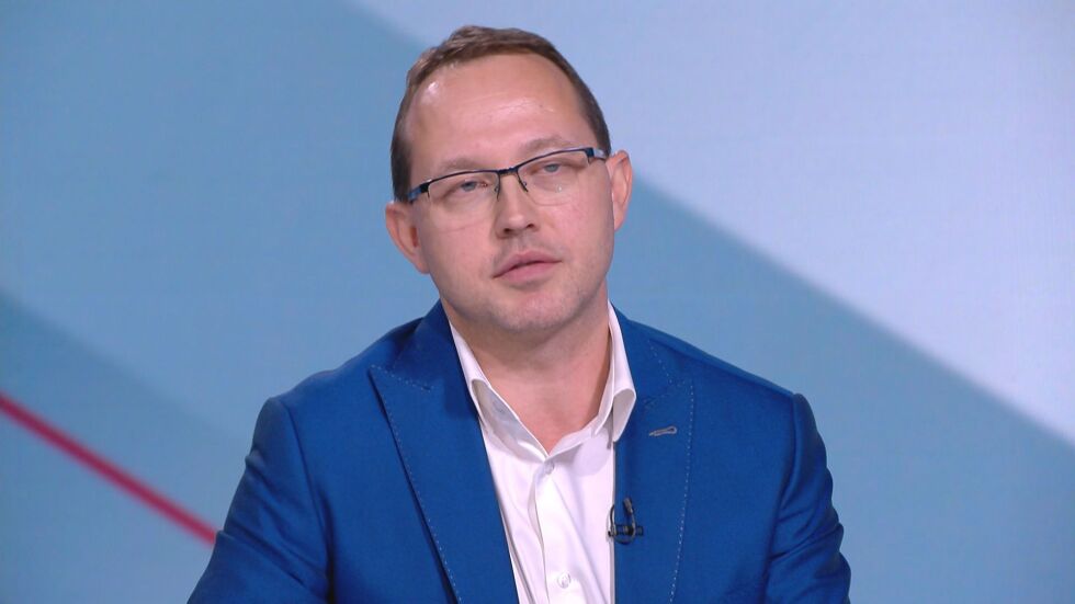 Д-р Благомир Здравков: Децата с хронични заболявания трябва да се ваксинират срещу COVID-19