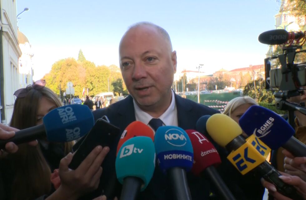 Росен Желязков: Намеренията ни са са още с първия мандат да успеем да сформираме мнозинство