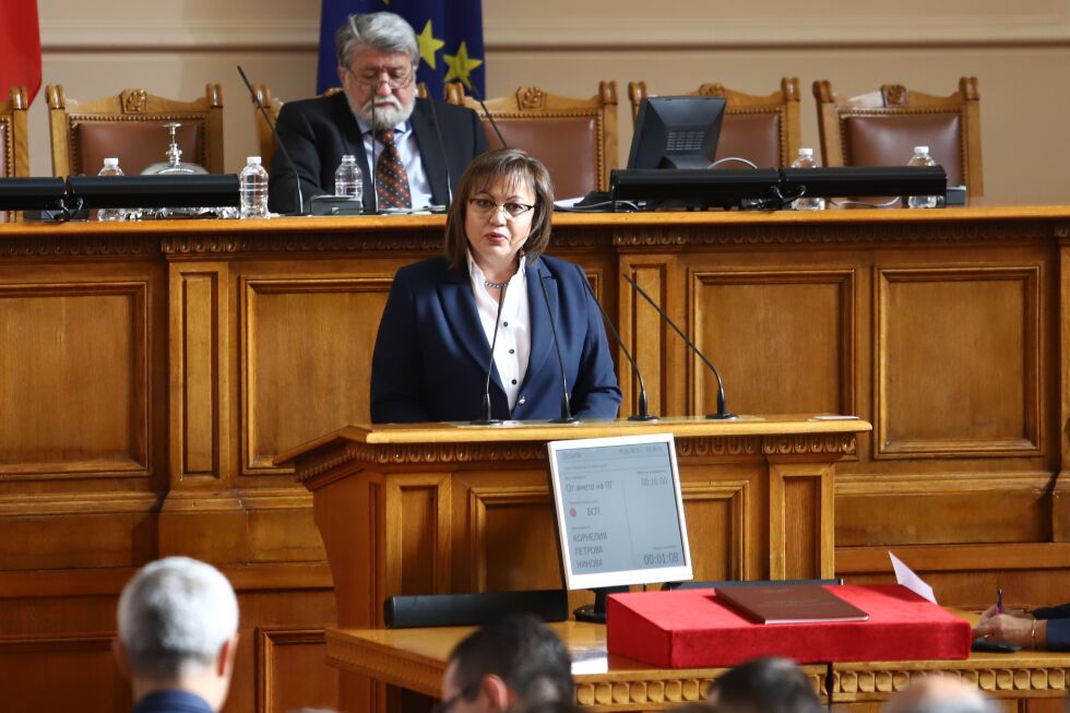 Корнелия Нинова: Не партиите, а институциите трябва да дадем отговор можем ли да се справим с кризите