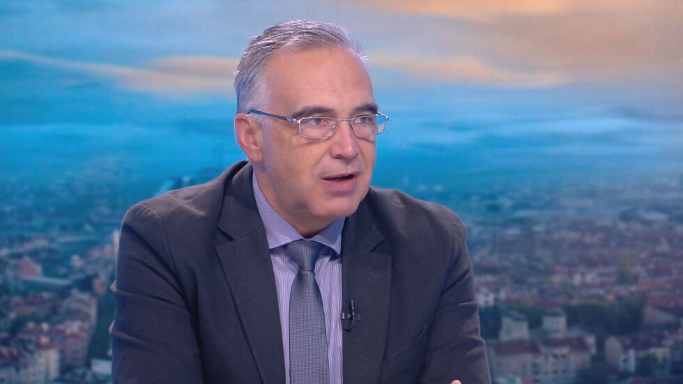 Антон Кутев: Парламентът показа най-безобразното си лице 